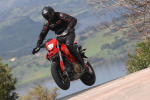 Ducati Hypermotard 1100Evo: Chú Cào Cào đường phố