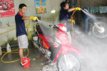 Chia sẻ cách rửa xe chuyên nghiệp.