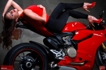 Ảnh hot girl VS Ducati 1199 @@