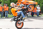 Stunter Gabit biểu diễn môtô mạo hiểm tại Hà Nội