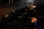 Ô tô điên lao lên vỉa hè, đâm nát hai xe máy tại Sài Gòn