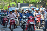 “Có nên thu phí xe máy không?” Câu hỏi của bộ trưởng Đinh La Thăng