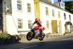 International Isle of Man TT Race nơi thử thách bản lĩnh tay đua đích thực