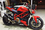 Ducati Streetfighter 848 độ nổi bật với loạt đồ chơi hàng hiệu