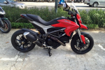 Bán Ducati Hyperstrada 821 Date 2014 ( xe zin 16k3 USD còn TL )