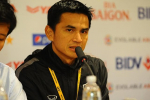 HLV Kiatisuk: “Nhiều cầu thủ trẻ Việt Nam chơi quá thiếu kinh nghiệm”