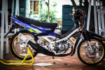 Satria đầu dẹp dọn đầy phong cách của biker Việt