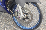 Exciter 135 độ kiểng với đôi chân mỏng manh của biker Phú Xuyên