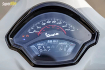 Cận cảnh Vespa GTS 2023 - Mẫu xe được Vespa cải tiến đột phá về trang bị