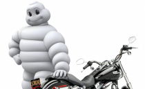 Tại sao linh vật Michelin lại có màu trắng?