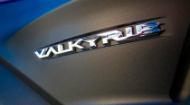 Honda Valkyrie 2014 - Sự hồi sinh của "gã khổng lồ"