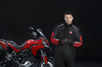 Với Ducati túi khí bảo vệ đâu phải chỉ dành cho xe hơi !!!