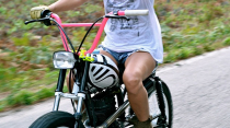 El Solitario Rock - Xe độ cho nữ biker cá tính