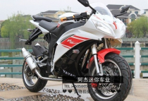 Bá đạo: Yamaha R6 fake của China