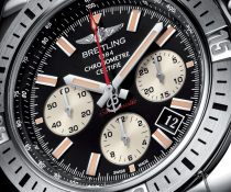 9000 đô cho chiếc đồng hồ Breitling Chronomat Airborne
