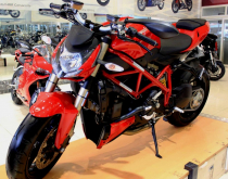 Clip Ducati Streetfighter 848 tại showroom Motor Sport