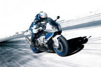 Hãng xe BMW Motorrad đã bán được 100.000 xe trong quý 3/2014