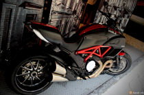 Ducati Diavel 2015 - sức mạnh cơ bắp của nhà Ducati.