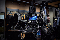 Harley Davidson Forty - Eight màu độc tại Sài Gòn