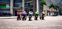 Biệt đội Ducati Panigale đủ sắc màu tụ hội tại Sài Gòn