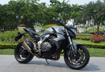 Hà Nội - Cần bán Honda CB 1000R ABS màu độc