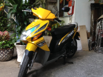 # Xe Honda Click 110cc màu vàng