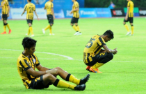Báo chí Malaysia “sốc” nặng sau trận thua của đội nhà