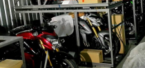 Khuyến mãi giá siêu tốt cho Suzuki S1000 2016 - Honda CB1000R 2015