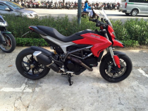 Bán Ducati Hyperstrada 821 Date 2014 ( xe zin 16k3 USD còn TL )