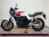 Cần bán Honda CB 400 Super Four VTEC Revo phiên bản 2015 màu đỏ trắng