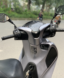 Cần bán SH Việt 125 CBS 11/2018 chạy chuẩn 2000km, xe dán kín nilon như mới
