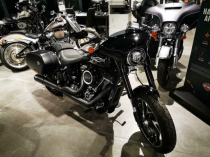 Cần Bán Harley-Davidson Softail Sport Glide 107 - Vivid Black