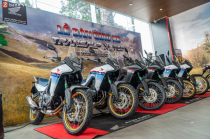 Honda Bigbike Hoàng Việt bàn giao những chiếc Transalp 750 đầu tiên đến tay khách hàng