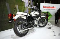 Ra mắt Kawasaki W230 có giá bán chỉ 83 triệu đồng