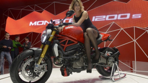 Ducati Monster 1200 - "Hoa hậu" của EICMA 2013