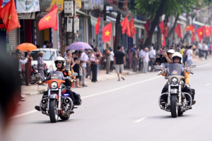 Điểm mặt dàn môtô khủng dẫn đoàn đua xe đạp về Điện Biên Phủ