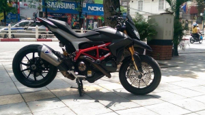 Ducati Hypermotard 2014 khủng của người Việt