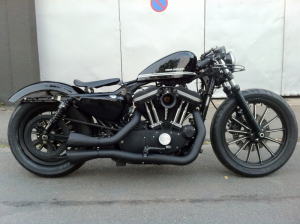 Gói độ Harley-Davidson Sportster dành cho người yêu màu đen huyền bí
