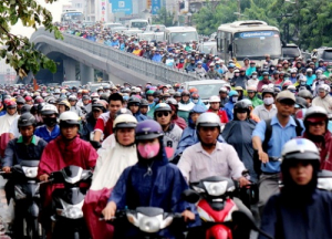 Tại sao không nên áp dụng phí sử dụng đường bộ với xe máy ?
