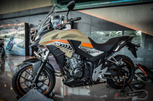 Cận cảnh Honda CB500X 2016 mẫu adventure tầm trung ấn tượng tại Motor Expo 2015