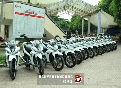 Yamaha bàn giao 100 xe cho CSGT Việt Nam