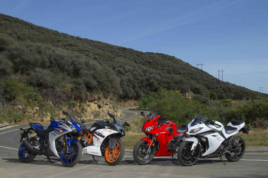 [Clip] So sánh Yamaha R3, Honda CBR300R, KTM RC390 và Kawasaki Ninja 300