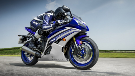 Yamaha R6 2016 tiếp tục "trung thành" với thiết kế cũ