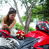 Ảnh cưới độc chụp với mô tô của nữ biker Sài thành