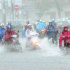 Nhanh nhẹn xử lý khi đi đường gặp trời mưa giông