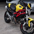 Ducati Monster 795 độ nổi bật với tông vàng đỏ